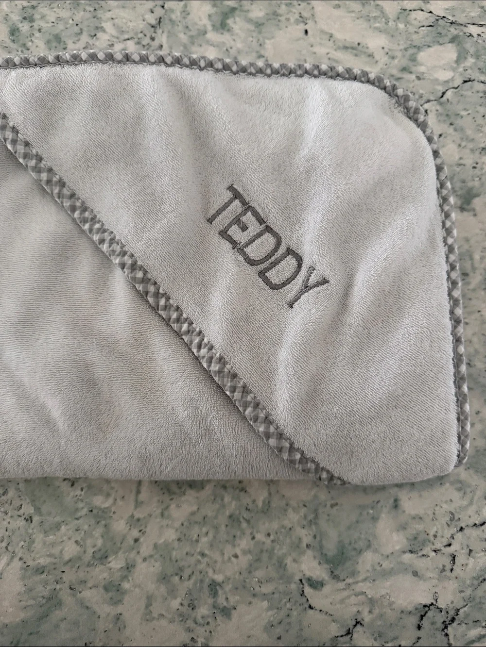 Pottery Barn Kids Hooded Baby Towel, bib & burp cloth 'TEDDY'